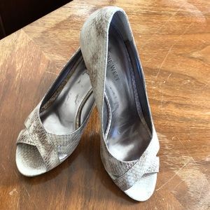 Nine West snake print heels